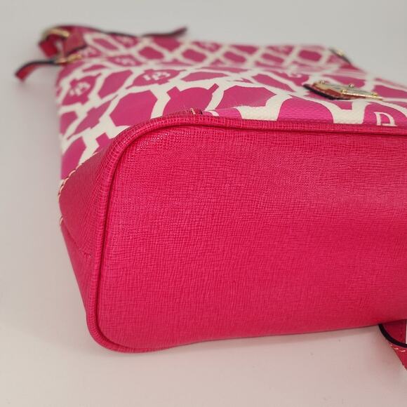 Dooney & Bourke Pink & White Geo Print Canvas Crossbody - Picture 7 of 16